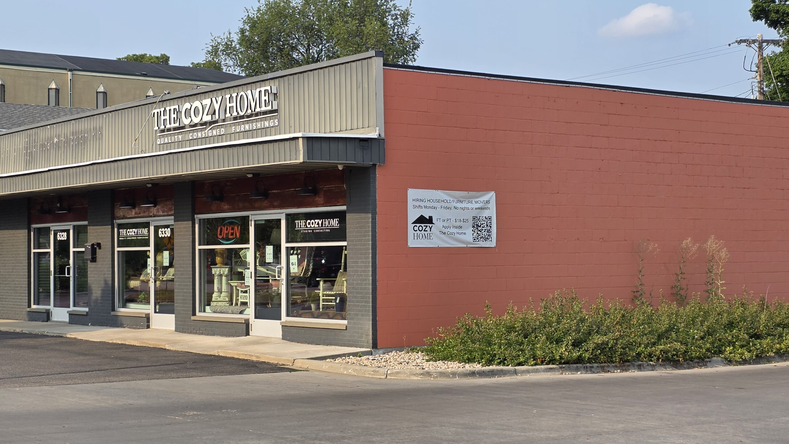The Cozy Home Monona Store Front